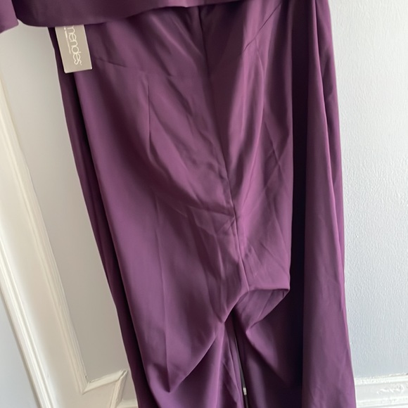 Plum Caplet Sleeved Jumpsuit - Picture 7 of 8